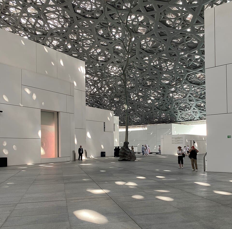 Inside of Louvre Abu Dhabi, with art by Giuseppe Penone