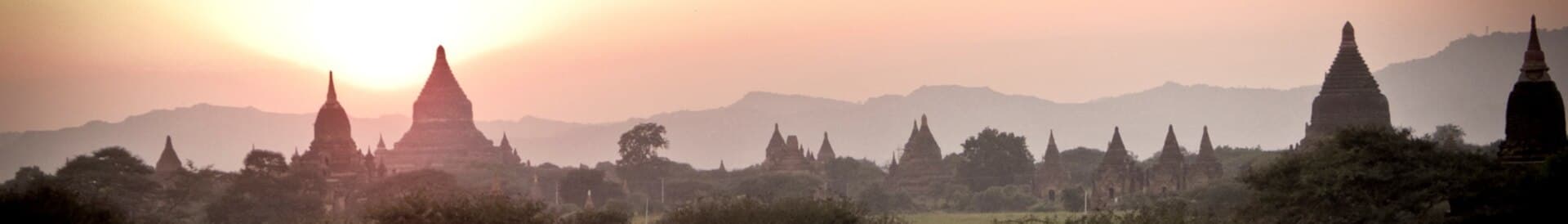Bagan, Myanmar December 2010; 24mm on the Leica D-Lux 5 wasn't wide enough to capture what I wanted. One of the issues with the D-Lux 5 (being a small…